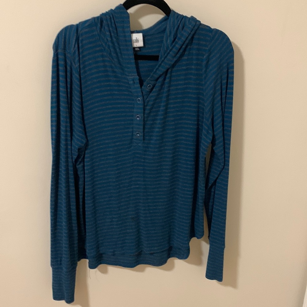Cabi hooded Tee